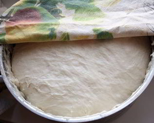 Дрожжевое домашнее тесто