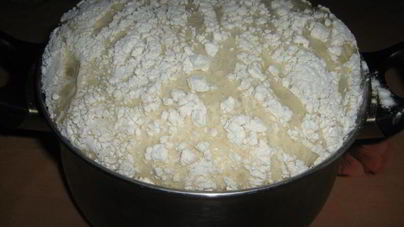 Дрожжевое тесто из сухих дрожжей с медом