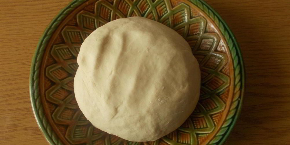 Рецепт дрожжевое тесто на кефире для пиццы