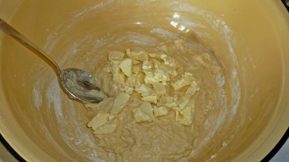 слоеное дрожжевое тесто с яблоками