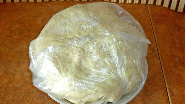 слоеное дрожжевое тесто с яблоками