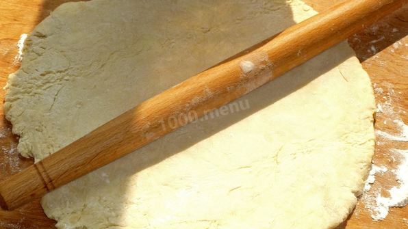 слоеное дрожжевое тесто с яблоками