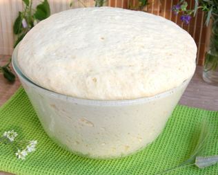 Тесто для ватрушек на сухих дрожжах