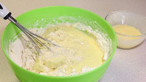 тесто для ватрушек на сухих дрожжах