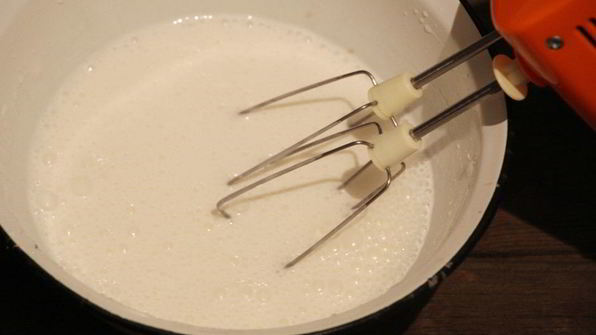 бисквит с яблоками