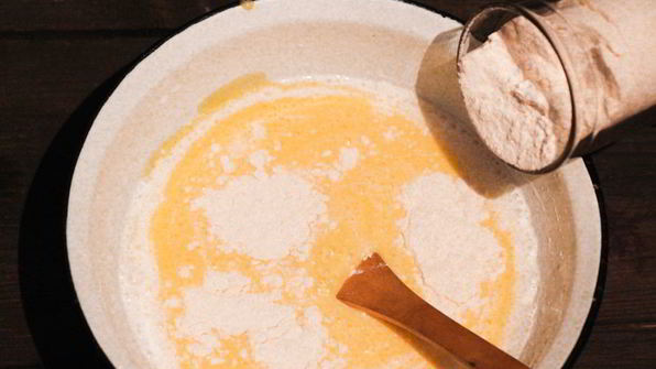 бисквит с яблоками