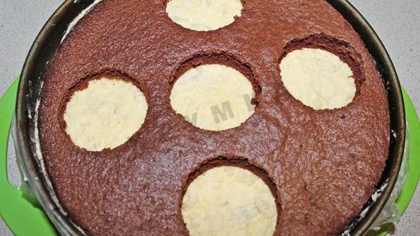 бисквитный торт фруктовый