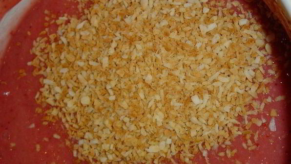 клубнично-кокосовый торт