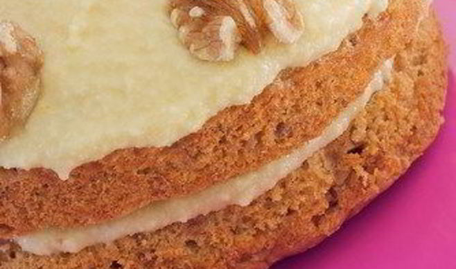 Медово-ореховый торт со сливочным кремом