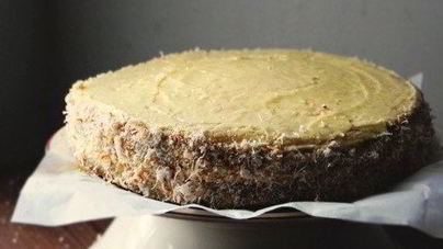 Морковный торт с кремом из сливочного сыра