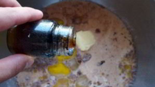 шоколадный торт с голубикой