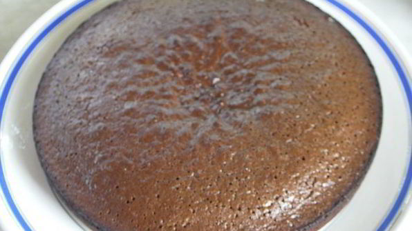 шоколадный торт с виски и пасленом