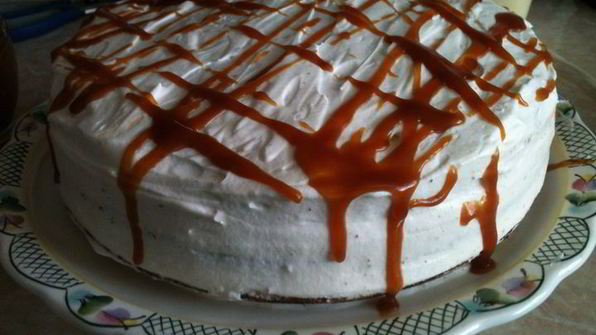 сливочно-карамельный торт