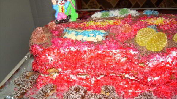 торт молния макквин