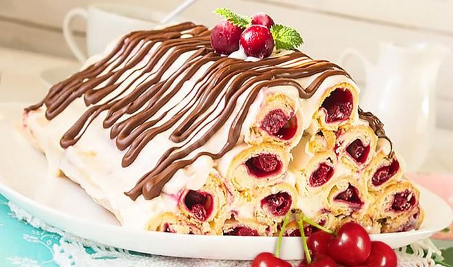 Торт монастырская изба с вишней и шоколадом