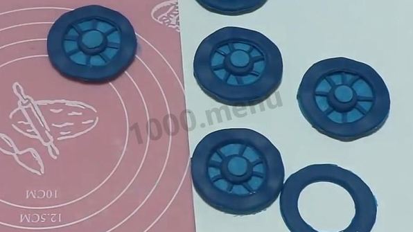 торт паровозик томас