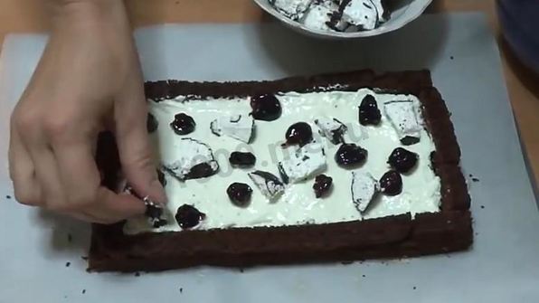 торт паровозик томас