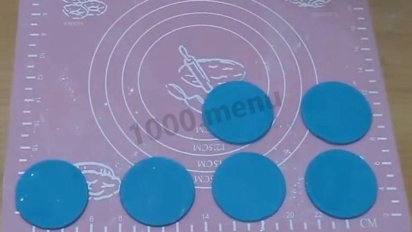 торт паровозик томас