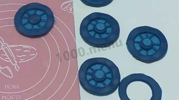 торт паровозик томас