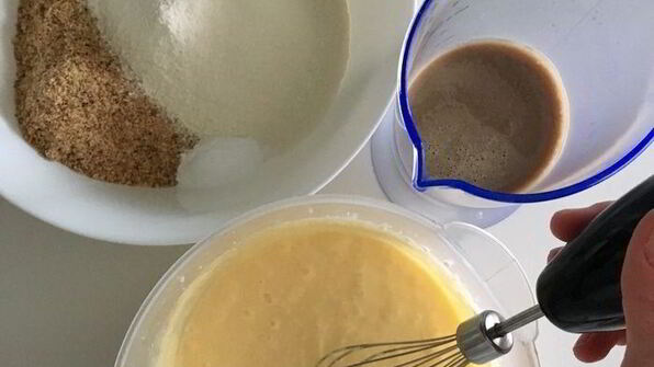 торт с фундуком и шоколадно-ореховым кремом пробуждение