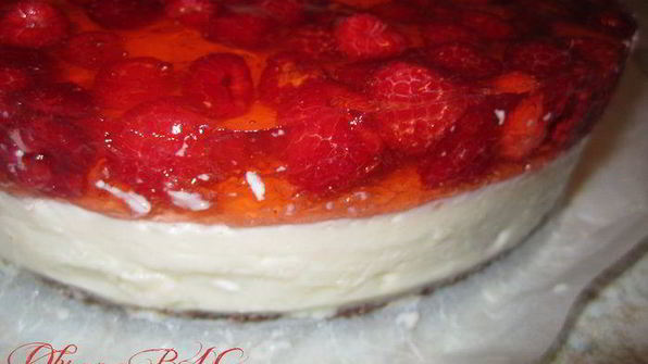 торт зефирно-малиновый