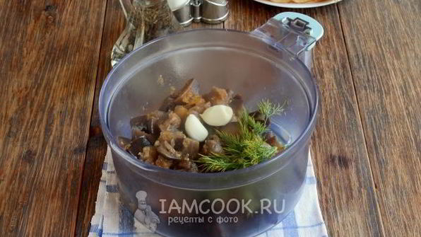 закусочный блинный торт