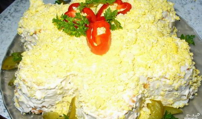 Закусочный торт из крекеров