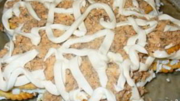 закусочный торт из крекеров