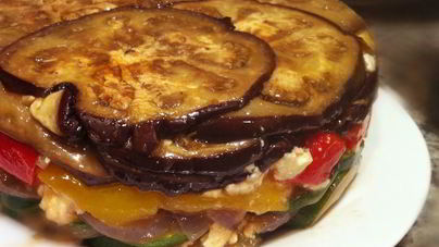 Закусочный торт с баклажанами