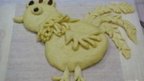 выпечка в виде петуха