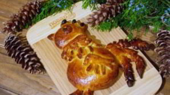 выпечка в виде петуха