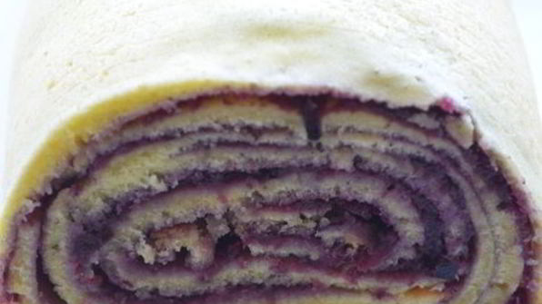 яблочный рулет