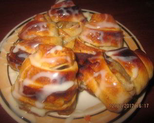 Яблочные рулетики