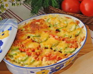 Овощная запеканка с кабачками