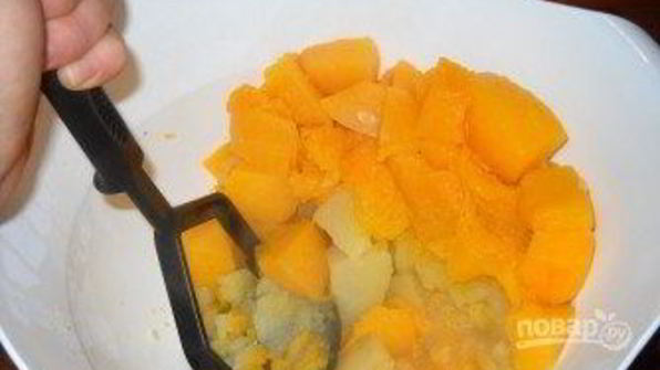 порционные мини-запеканки с тыквой