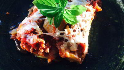 Запеканка из баклажана и картофеля с фаршем