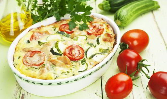 Запеканка из кабачков с помидорами под сыром