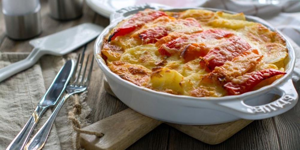 Рецепт запеканка из сладкого перца с ветчиной и сыром