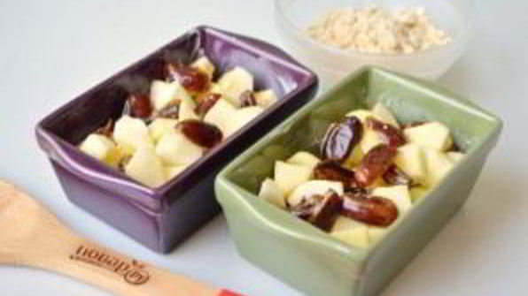 запеканка из яблок и фиников