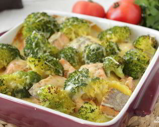 Запеканка с брокколи и картофелем