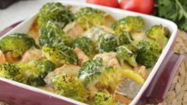 запеканка с брокколи и картофелем
