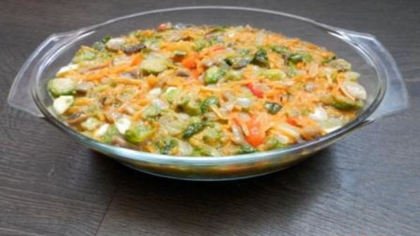 запеканка с брюссельской капустой и шампиньонами