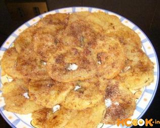 Жареные яблоки в тесте