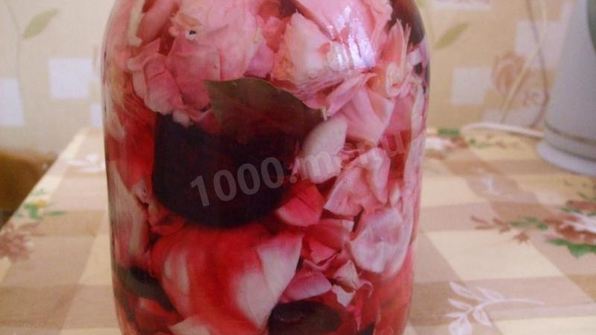 капуста со свеклой в банках