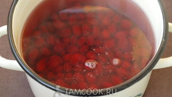 компот из кизила