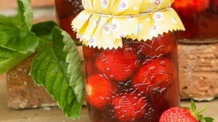 Компот из клубники