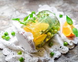 Компот из крыжовника с апельсином