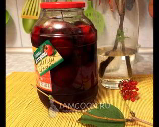 Компот из ранеток и черноплодки на зиму