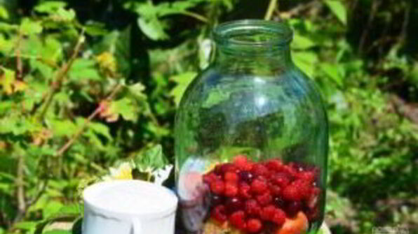 компот из вишни и малины