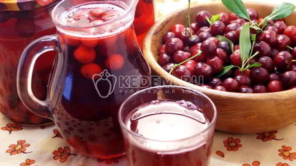 Компот из вишни